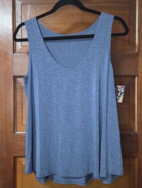 NWT Salaam 'Jule' Sleeveless Scoop Neck Women's A-Line Tank Top in Heather Blue